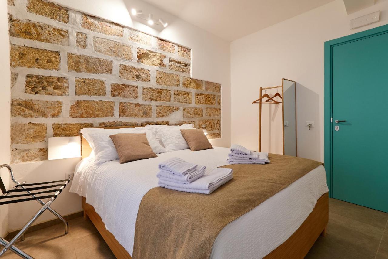Hotel La Casa Di Chele Palermo Esterno foto