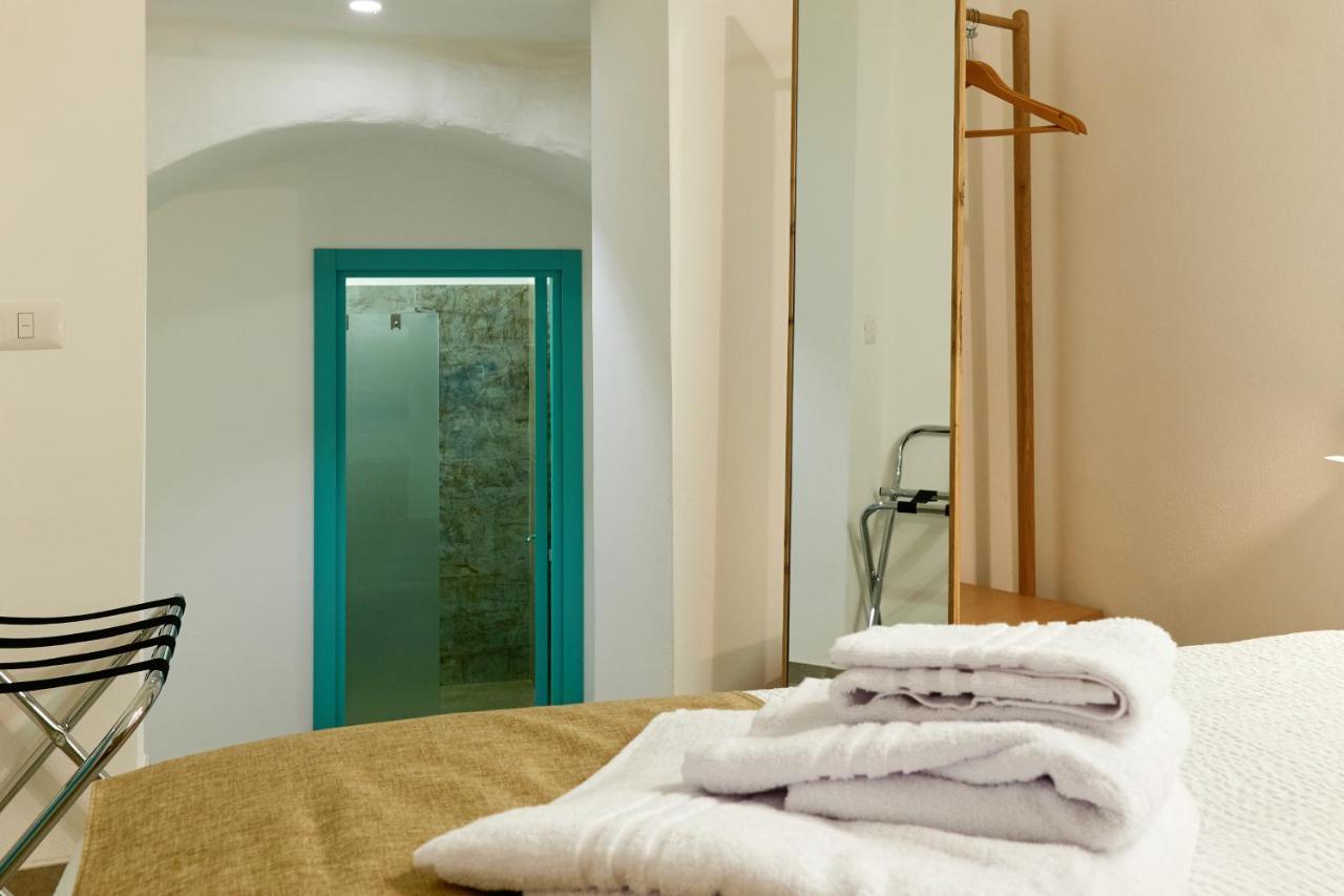 Hotel La Casa Di Chele Palermo Esterno foto